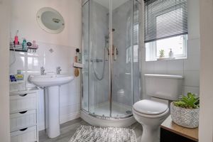 En-Suite- click for photo gallery